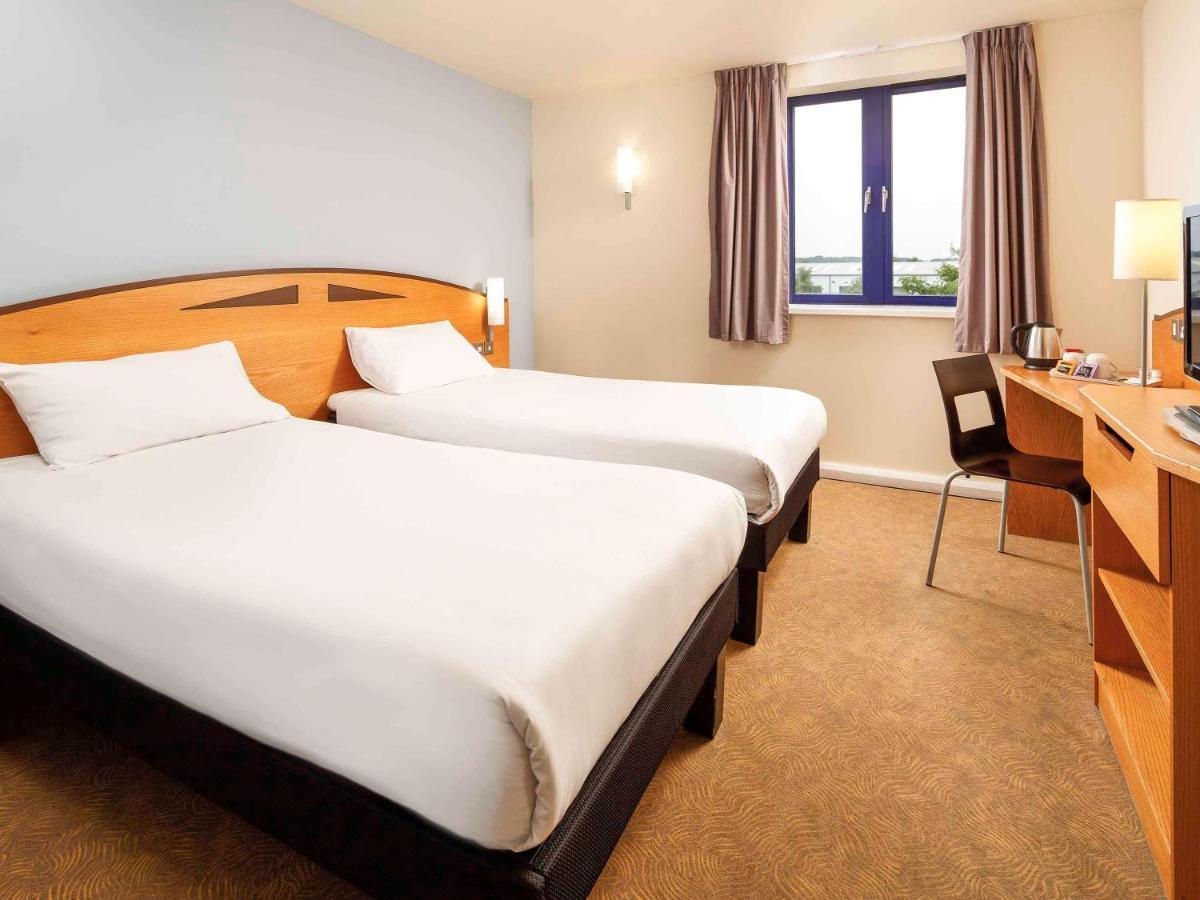 Отель Ibis Lincoln North Hykeham Экстерьер фото